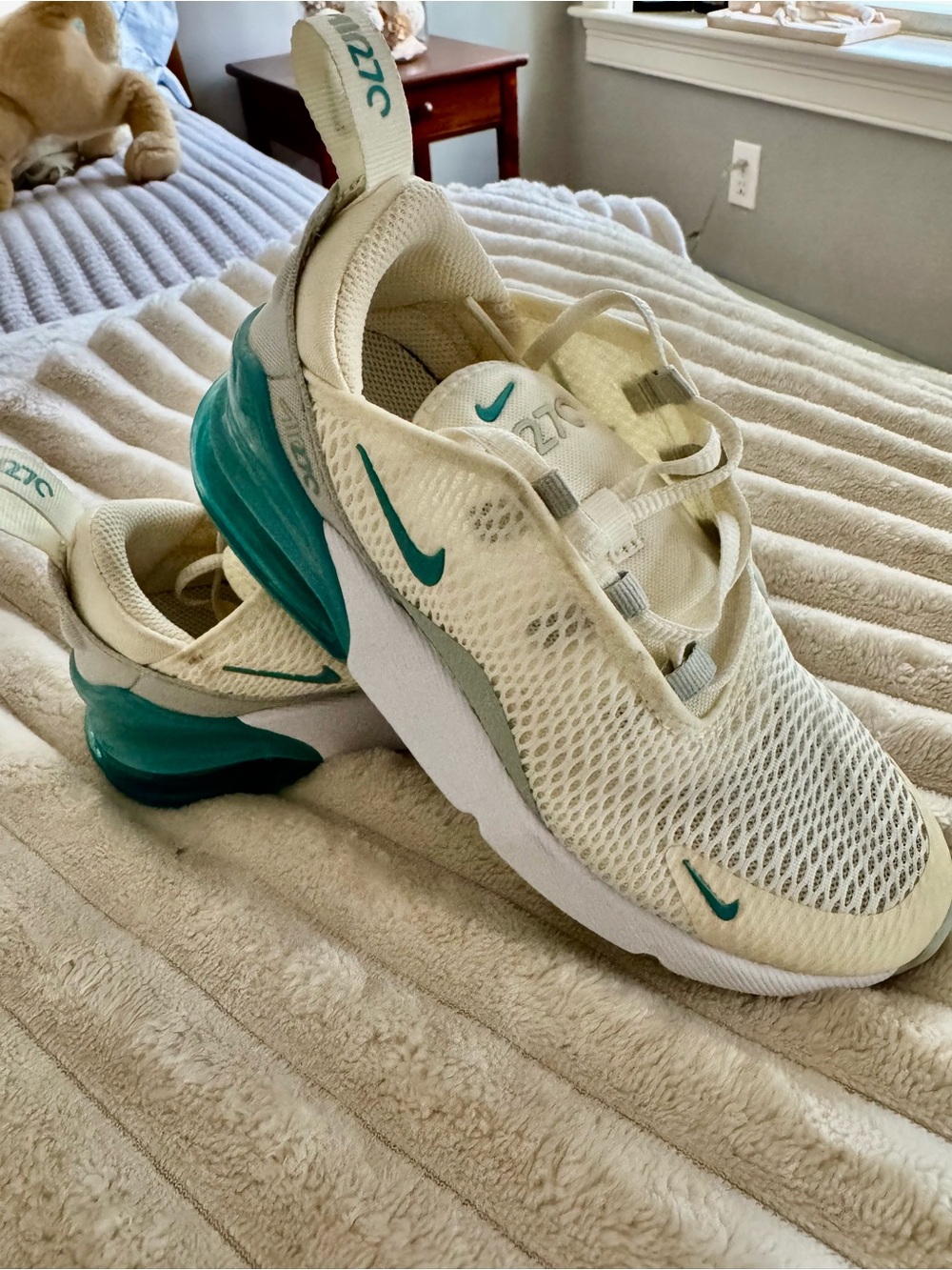 Nike Kids AirMax Butter Cream and Teal Athletic Sneakers